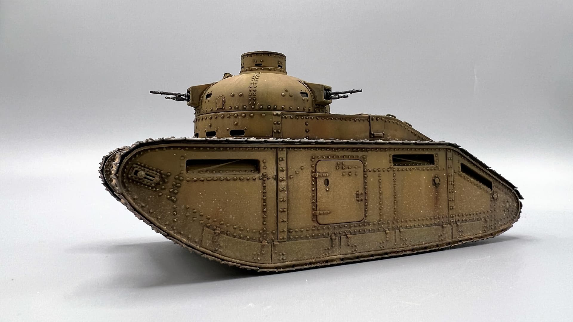 The onion dome tank Vickers No. 1 WWI & Interwar KitMaker Network