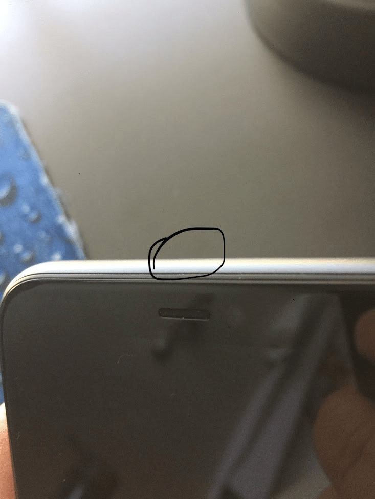 Small gap between the screen and the frame on iPhone 11? MacRumors Forums