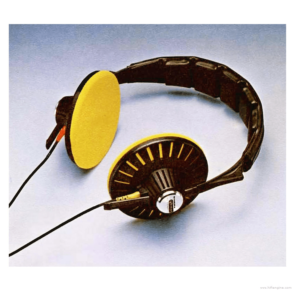 Comparison AirPods Max vs Sony XM4, Sennheiser Momentum and Bose NC