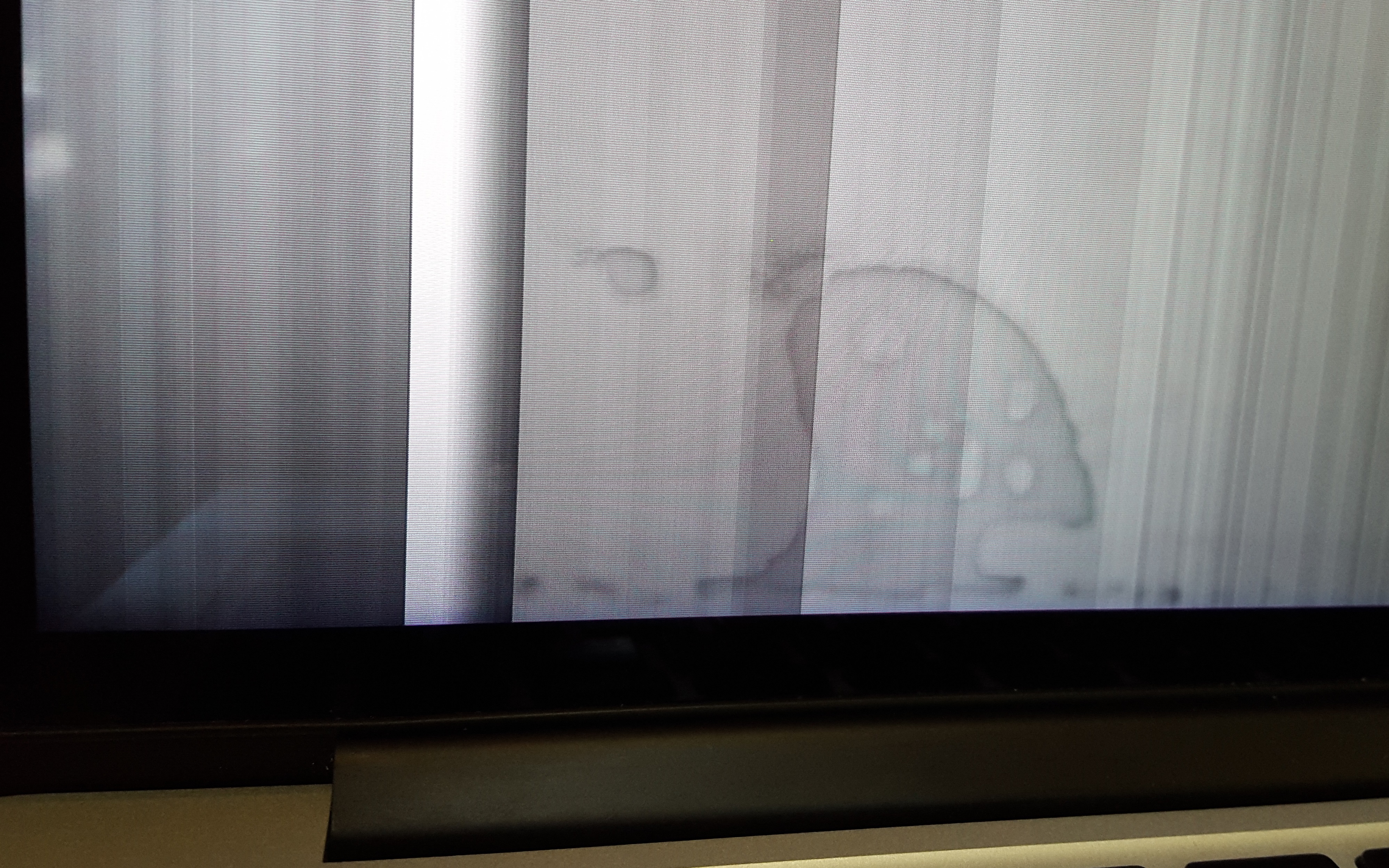 Water In Macbook Pro Retina Display? MacRumors Forums