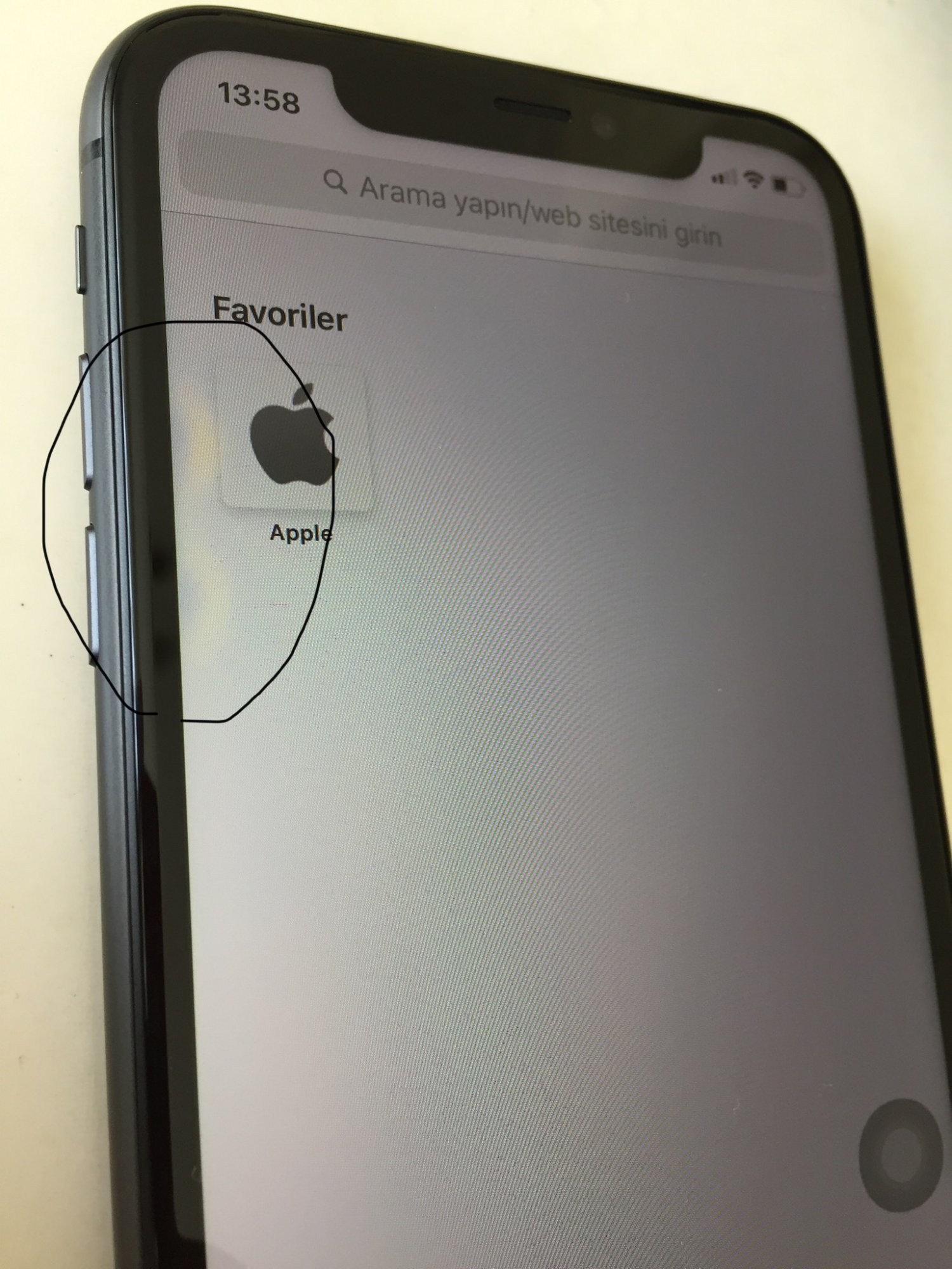 Odd Yellow Marks on My iPhone 11 Screen MacRumors Forums
