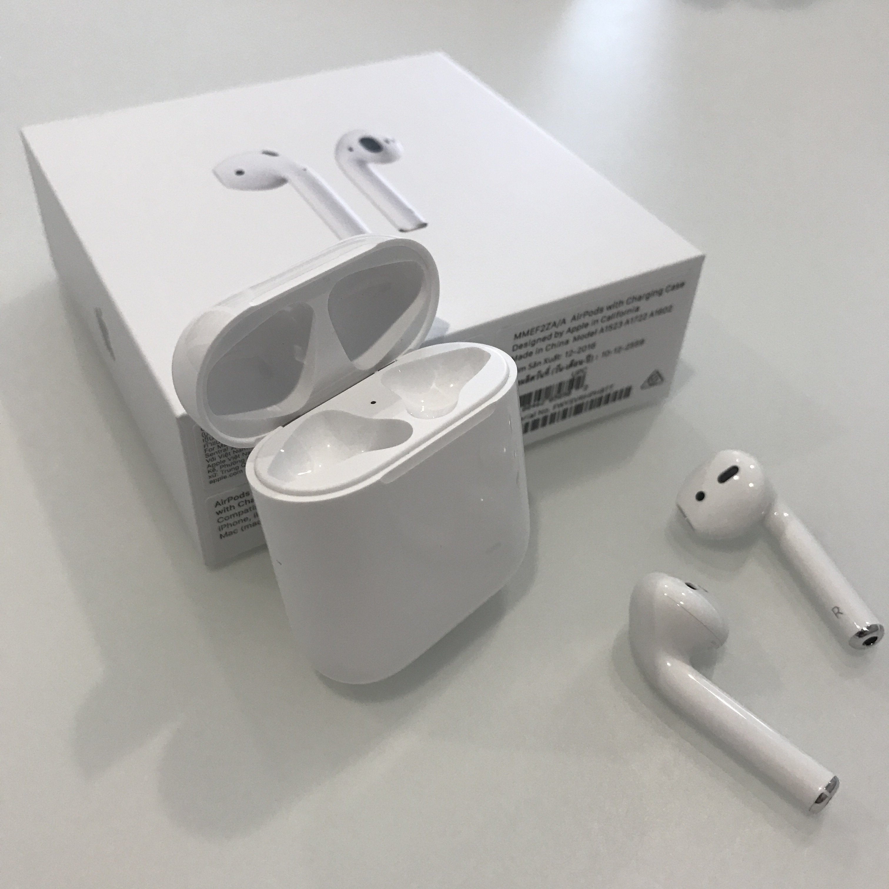 First AirPods Orders Begin Arriving in Australia and New Zealand as Apple Stores Begin Sales