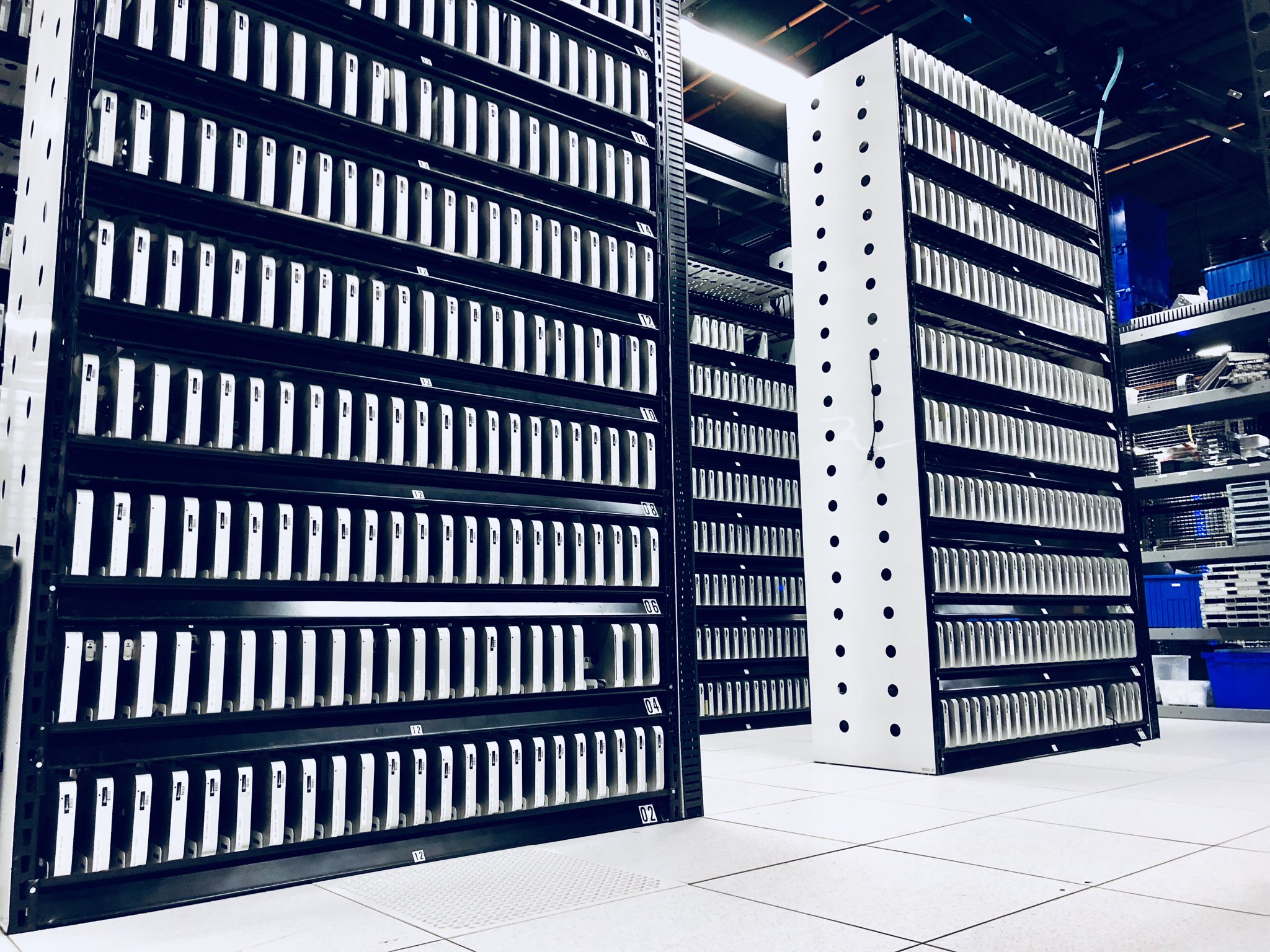Apple Offers Rare Look Inside Mesa, Arizona Data Center MacRumors