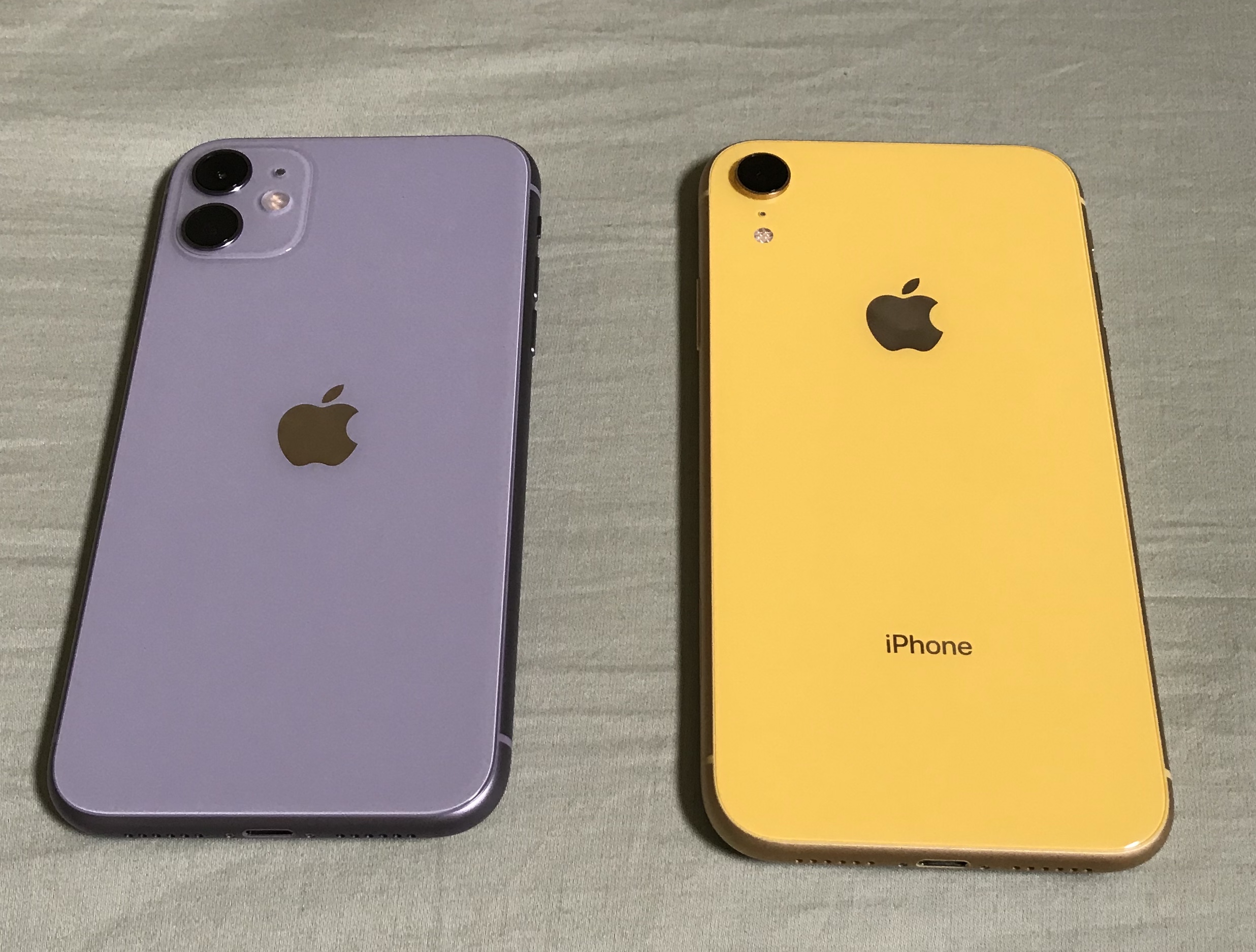コレクション iphone 11 colors purple vs white 318303Should i get white or