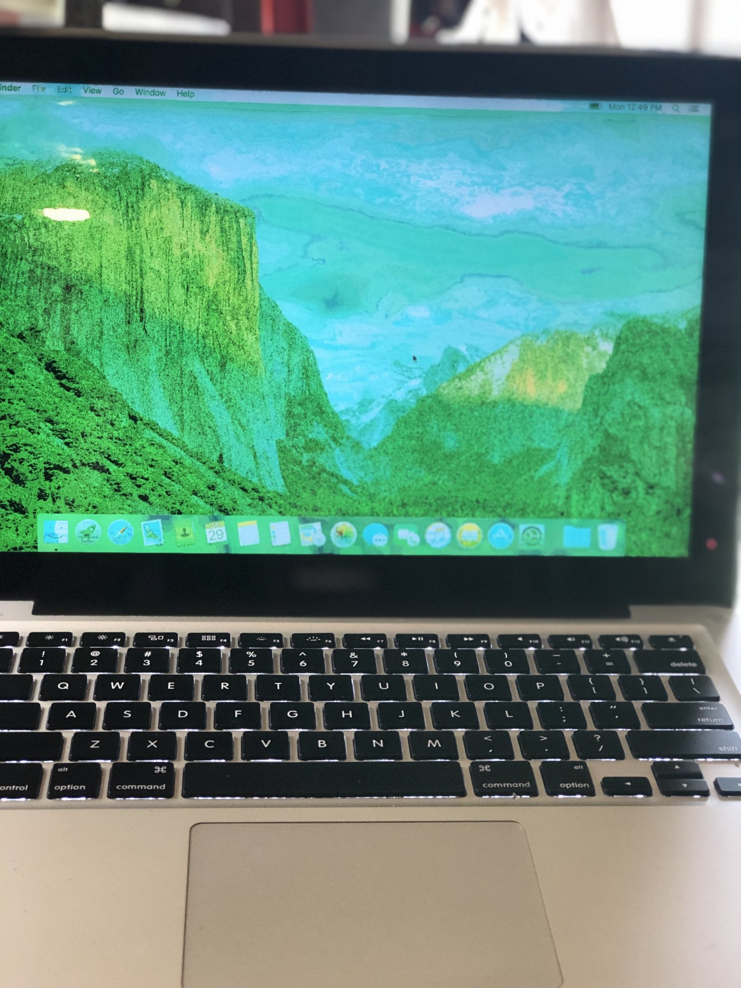 Blue and green screen MacRumors Forums