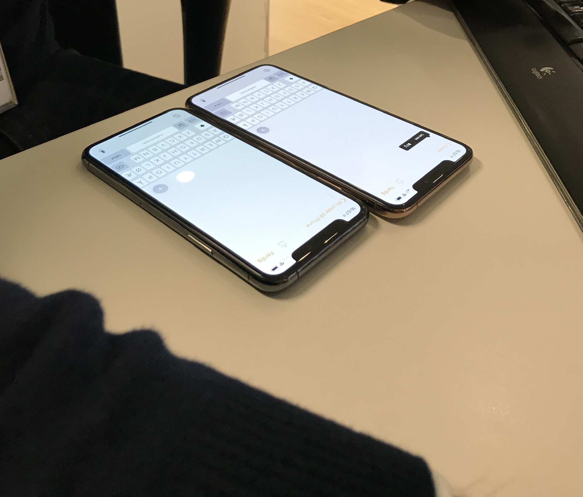 iPhone 11 pro, yellow screen MacRumors Forums