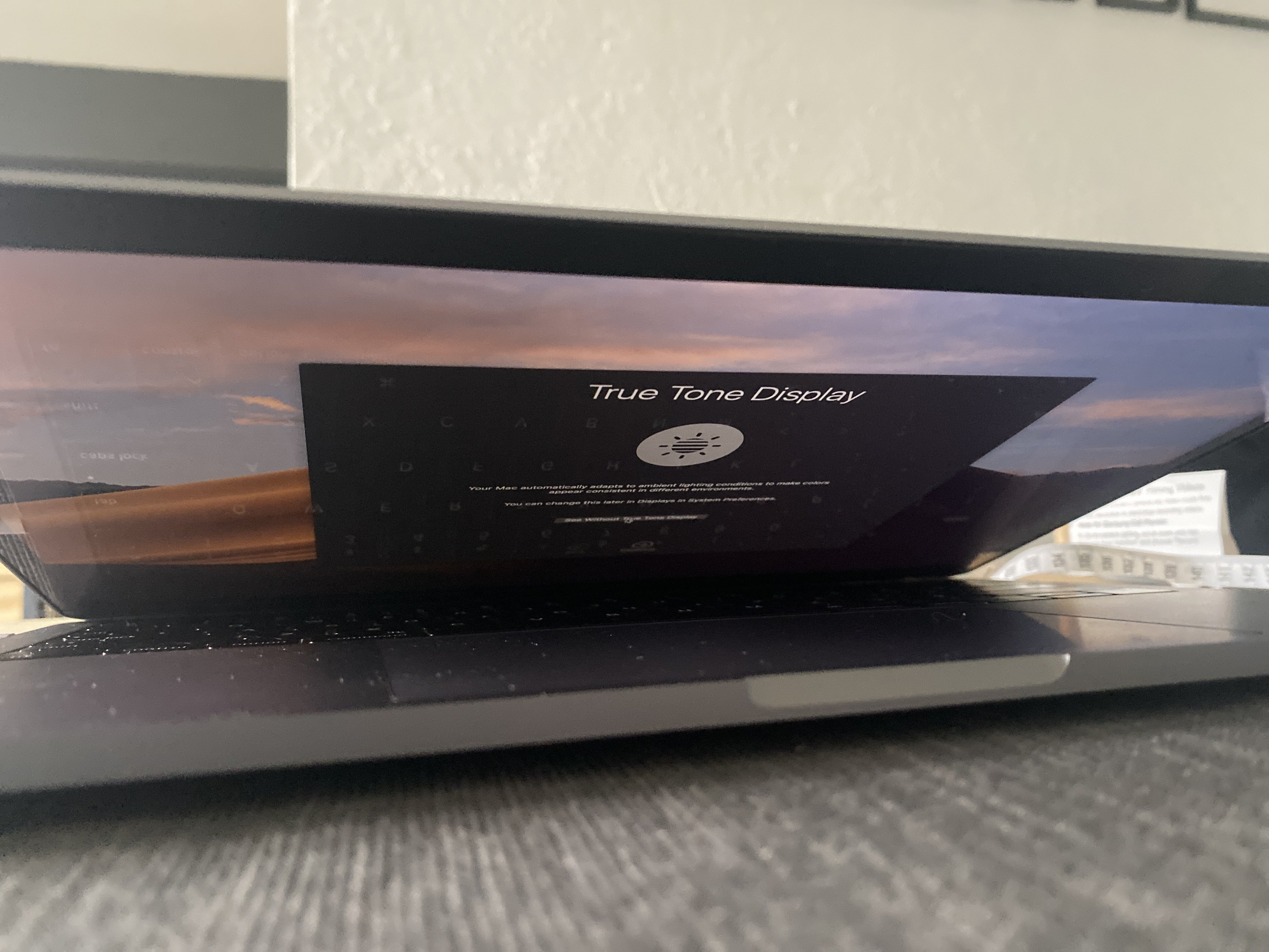 Pink / Blank screen on MacBook Pro 2018 MacRumors Forums