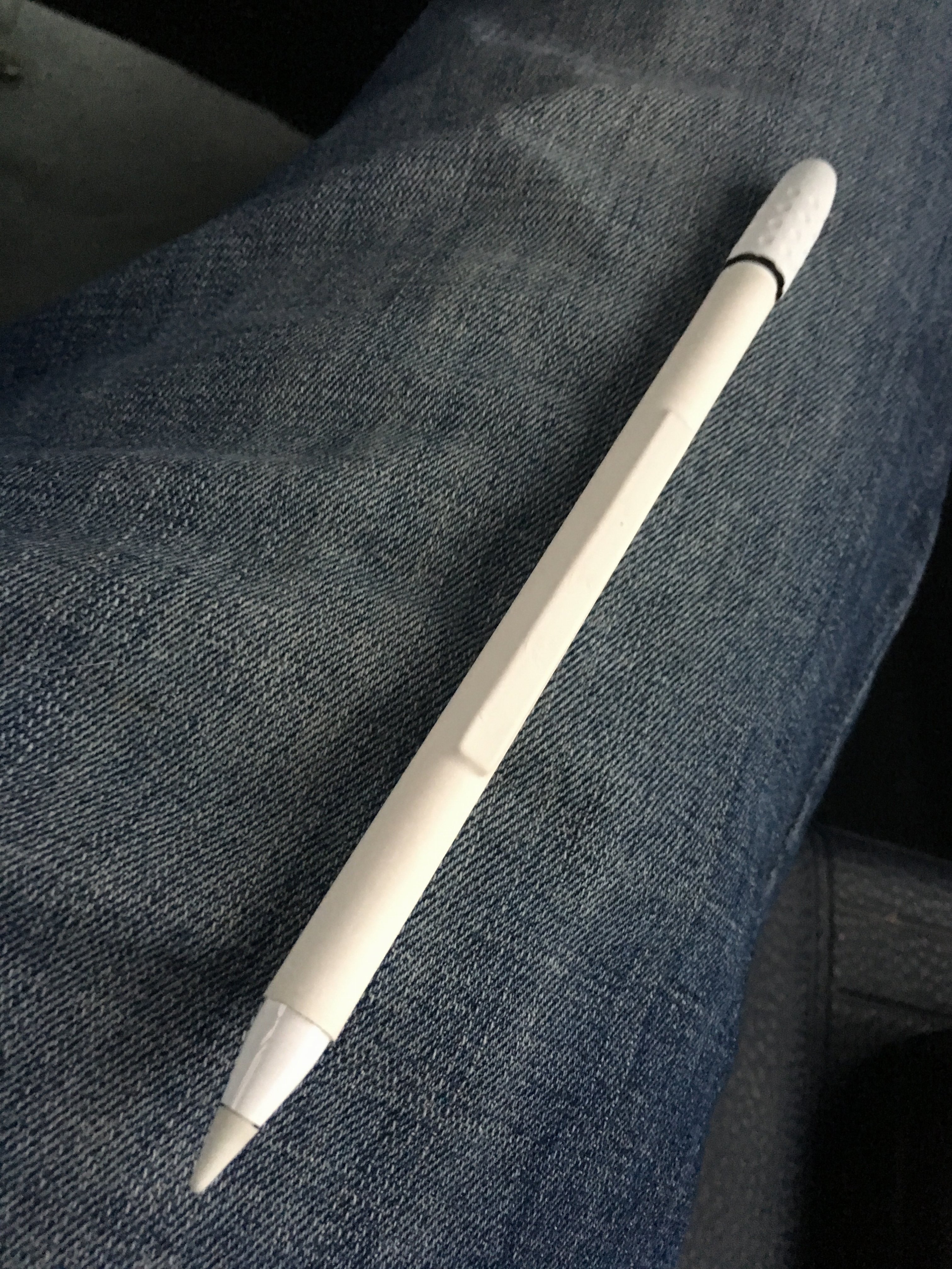 Apple Pencil Grip and Dock. MacRumors Forums