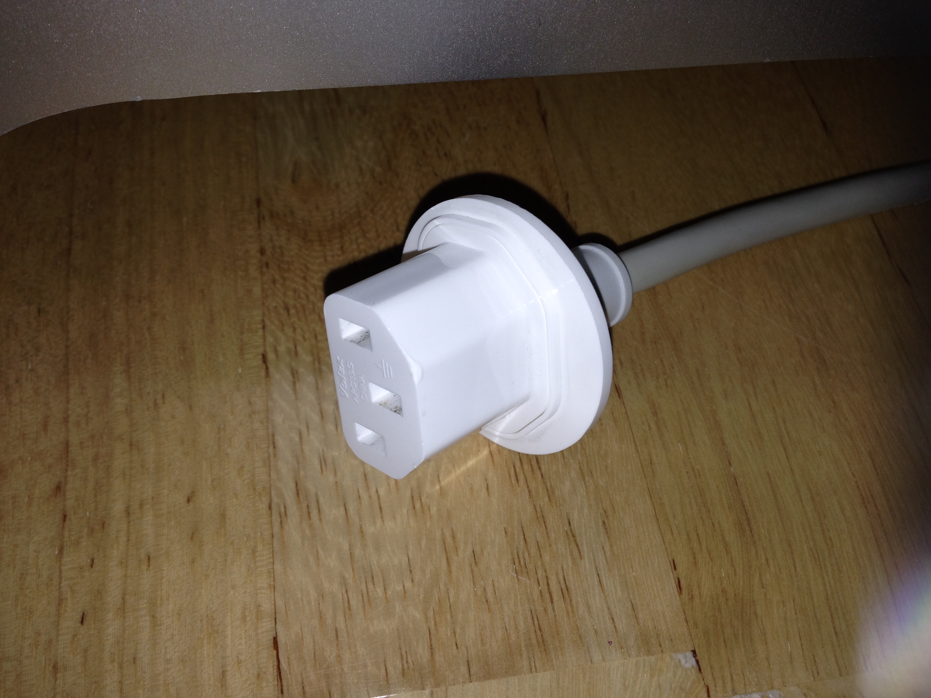 What To Do If You Only Have An Old iMac Power Cord | MacRumors Forums