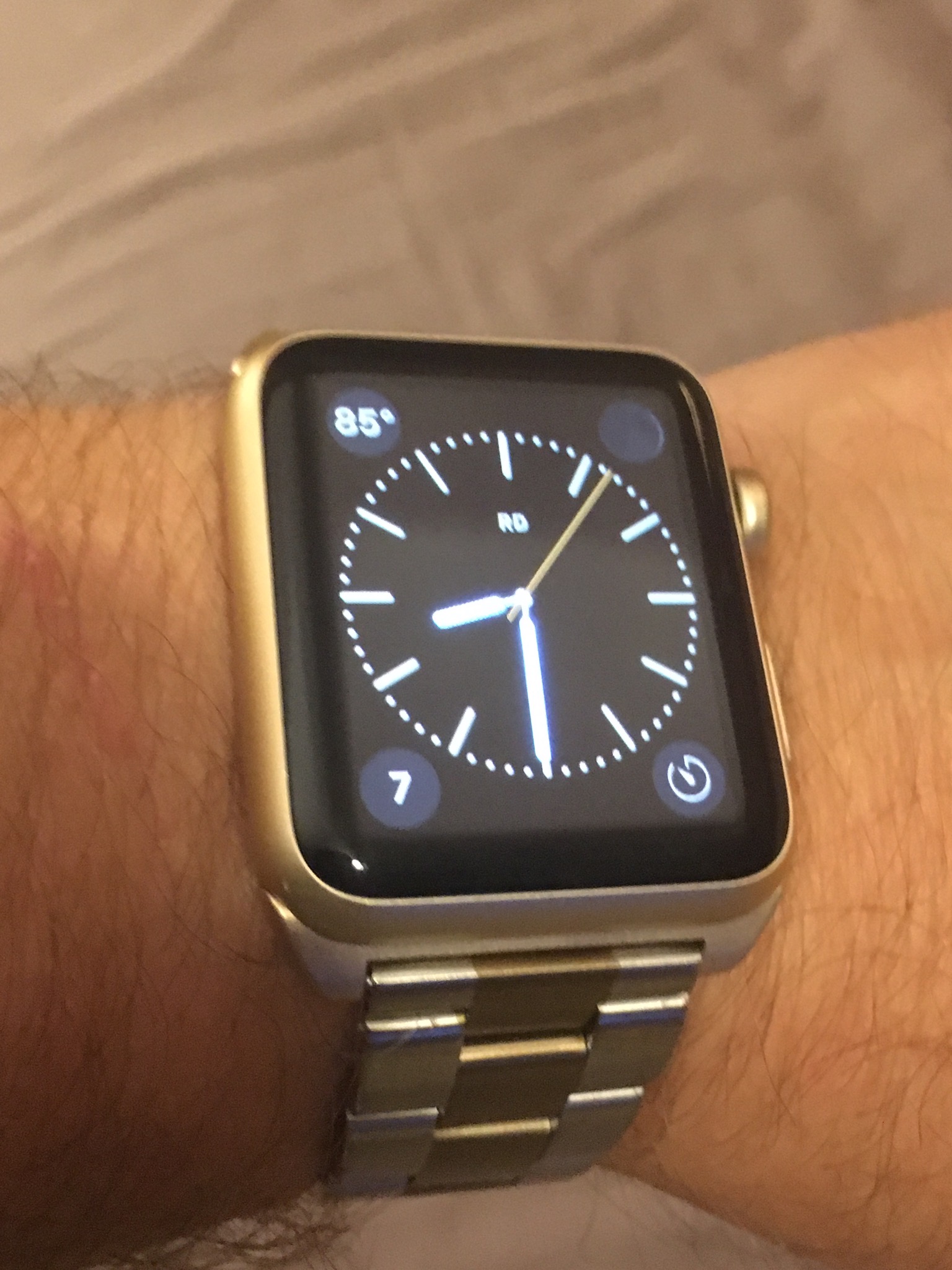 Any men with Apple Watch in gold? Page 2 MacRumors Forums