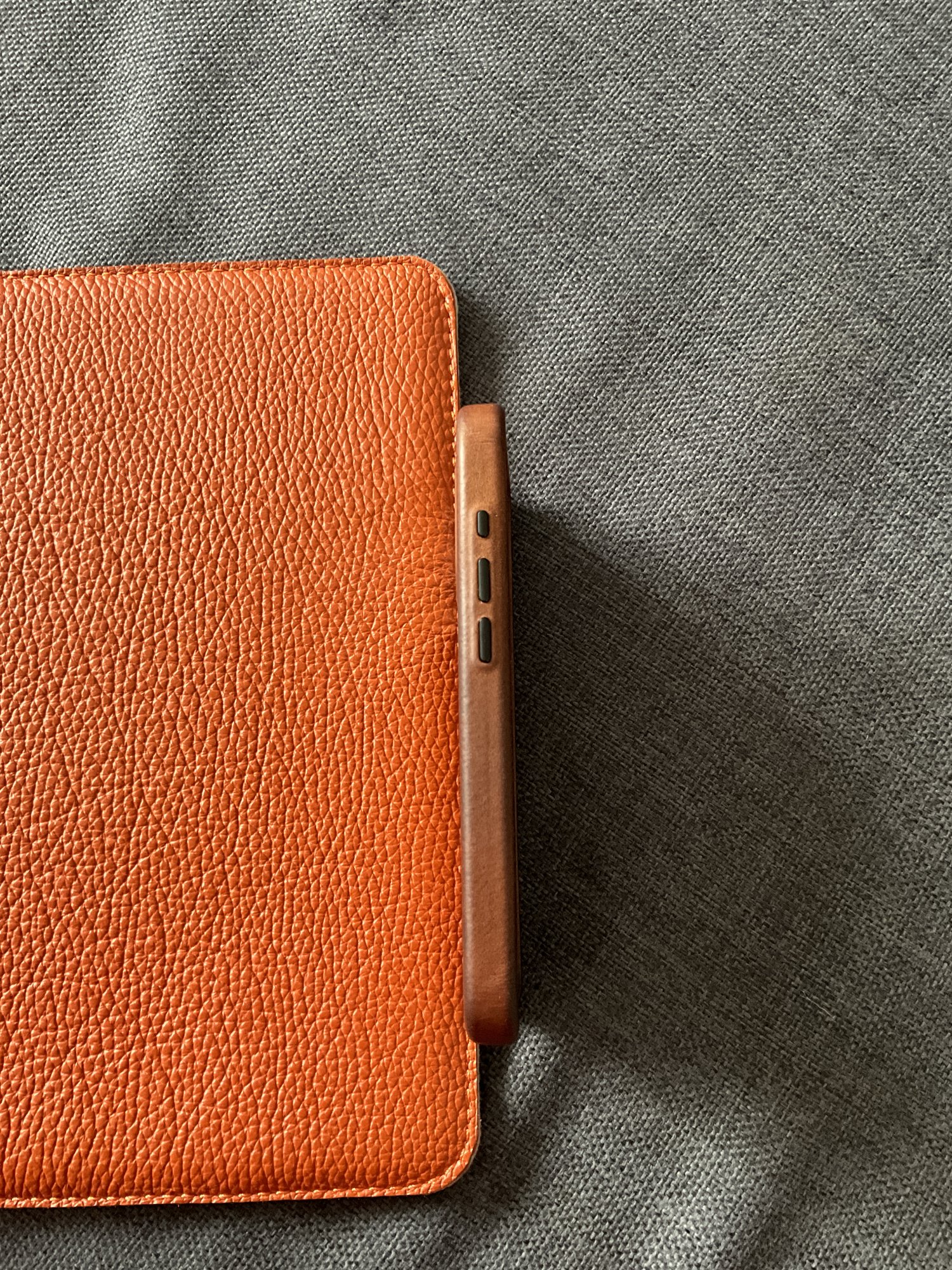 Leather Cases Patina Proud Photos Page 788 MacRumors Forums