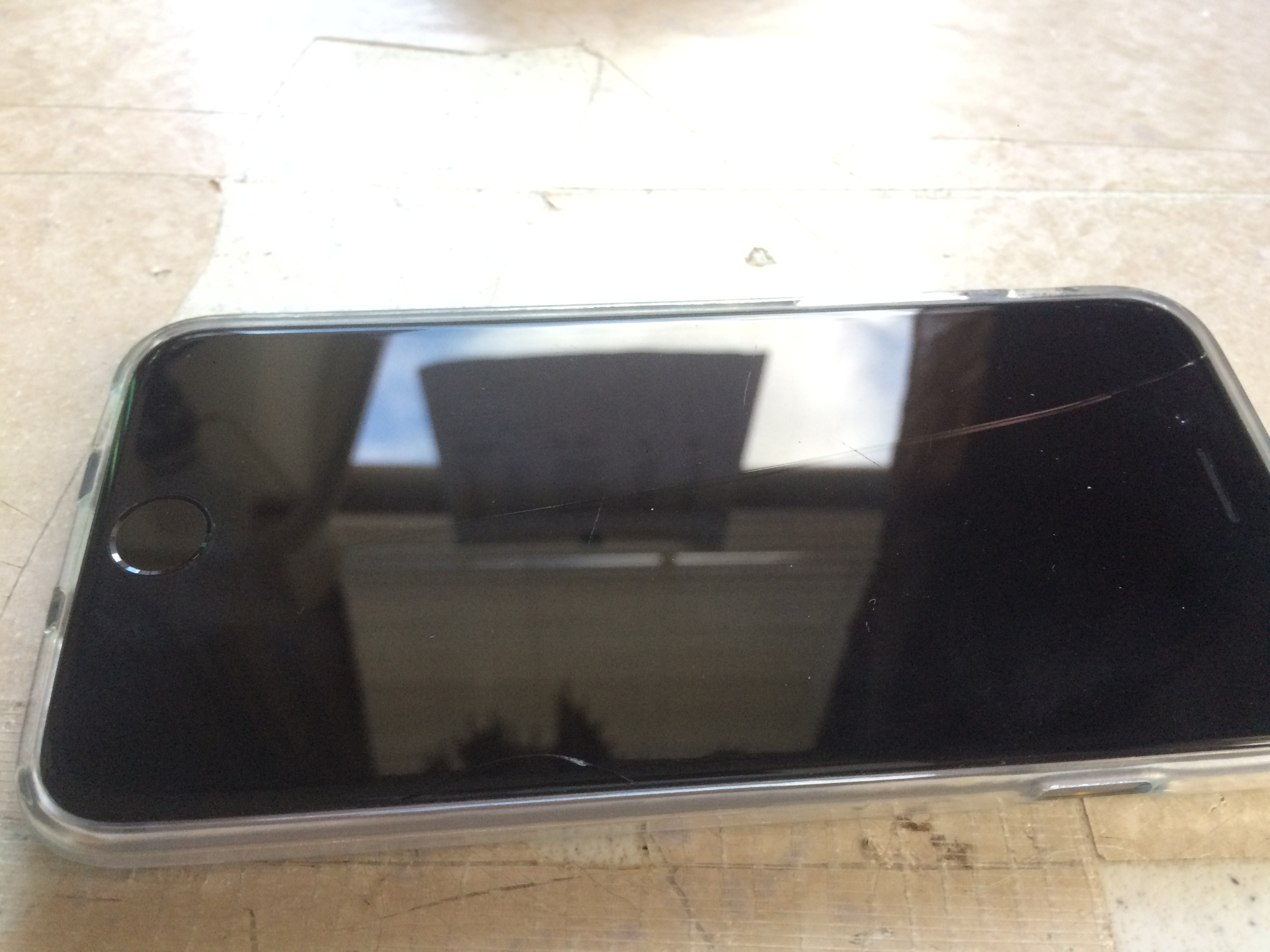 iPhone 6s Hairline cracks MacRumors Forums