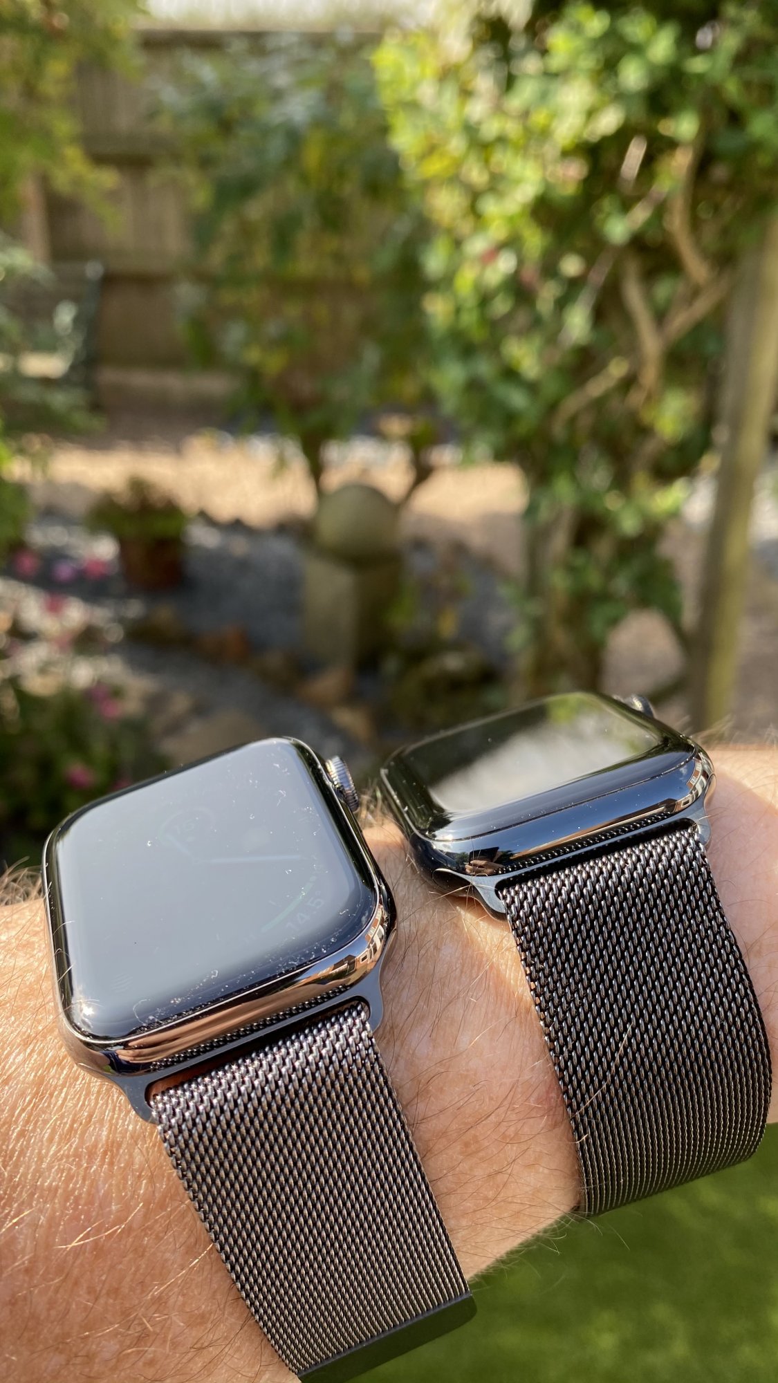 Graphite Stainless Apple Watch