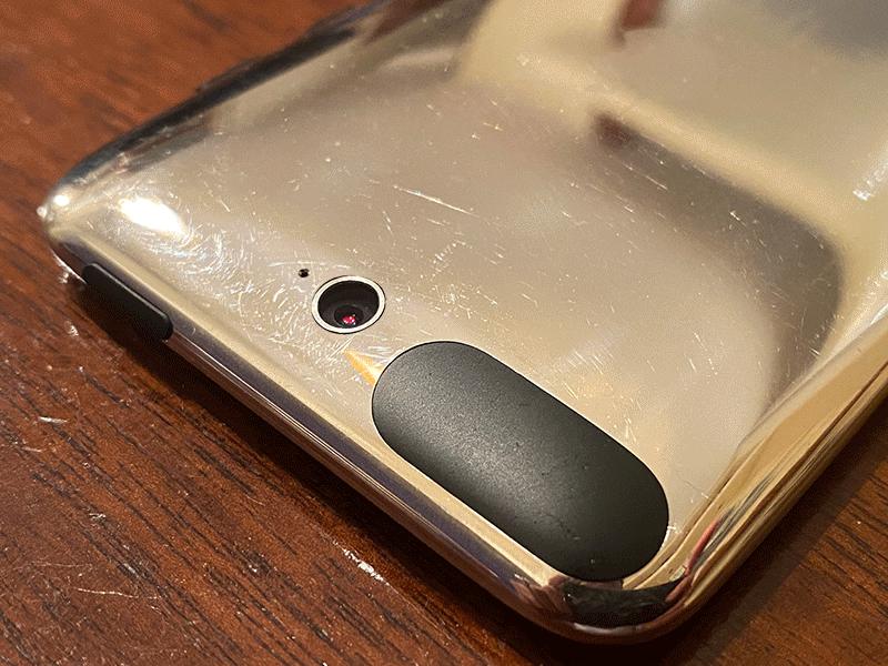 Prototype ThirdGen iPod Touch With Rear Camera Shown Off in New Photos