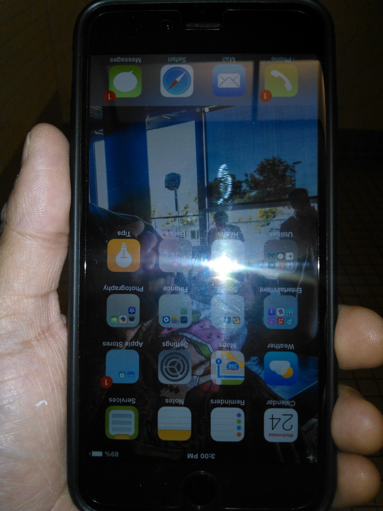 Iphone 6+ Home Screen upside down issue MacRumors Forums