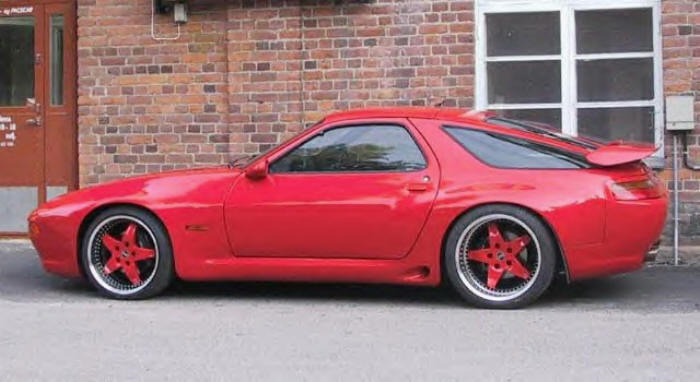 928 bolt-on (or glue'n'smoothen) wide body kit + front splitter and