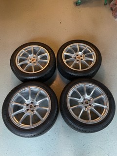 Winter wheel/tire set for sale off Macan - Pelican Parts Forums