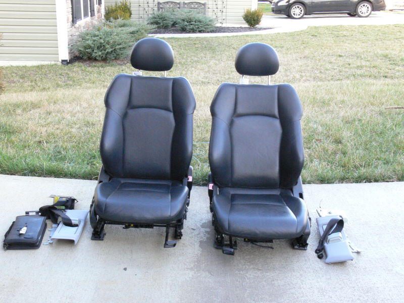 W203 C230 Mercedes Sedan Heated Bucket Seats & other parts Pelican