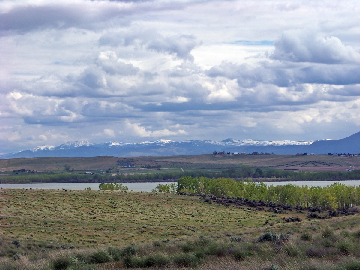 overlooking big pond (Lake Lowell) Nampa, Idaho Pond Boss Forum