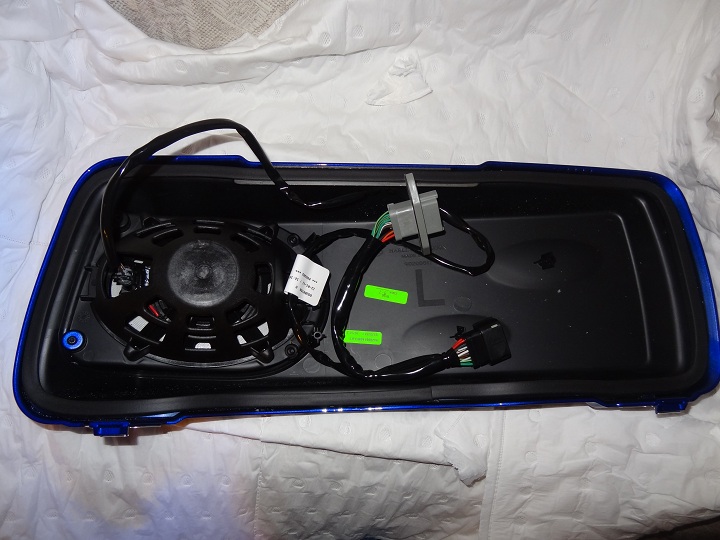 HD Saddlebag Speaker Lids with the Boom Speaker Kit Harley Davidson
