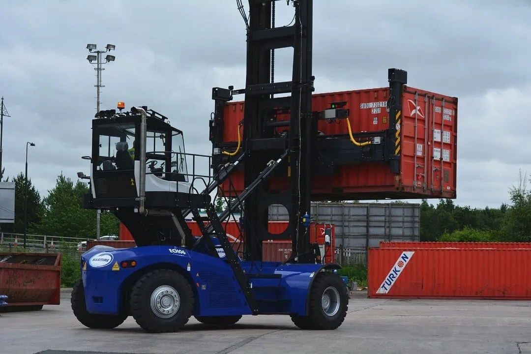 SECOND SANY CONTAINER HANDLER FOR MARITIME FORWARDER magazine