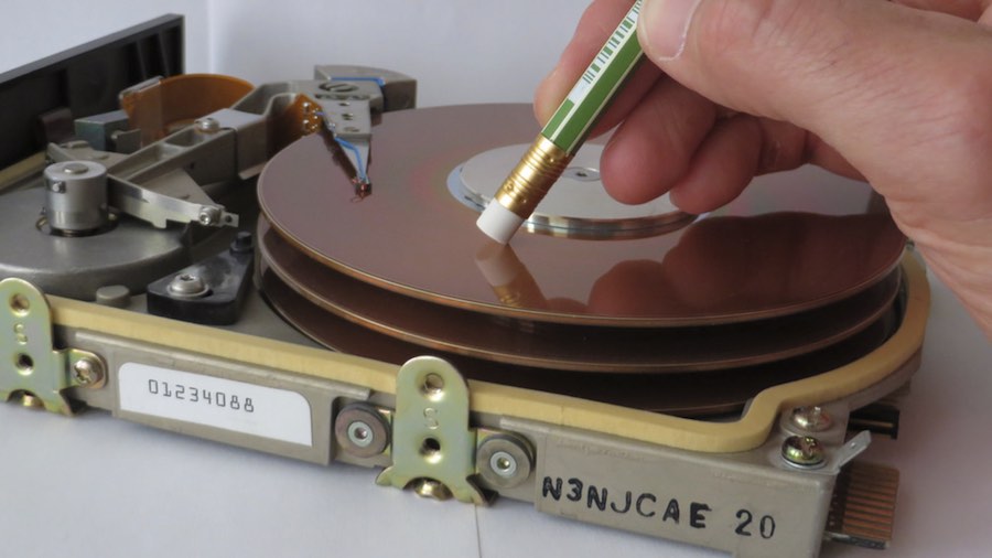 How To Erase Disk In Linux And Mac Using Simple Commands?