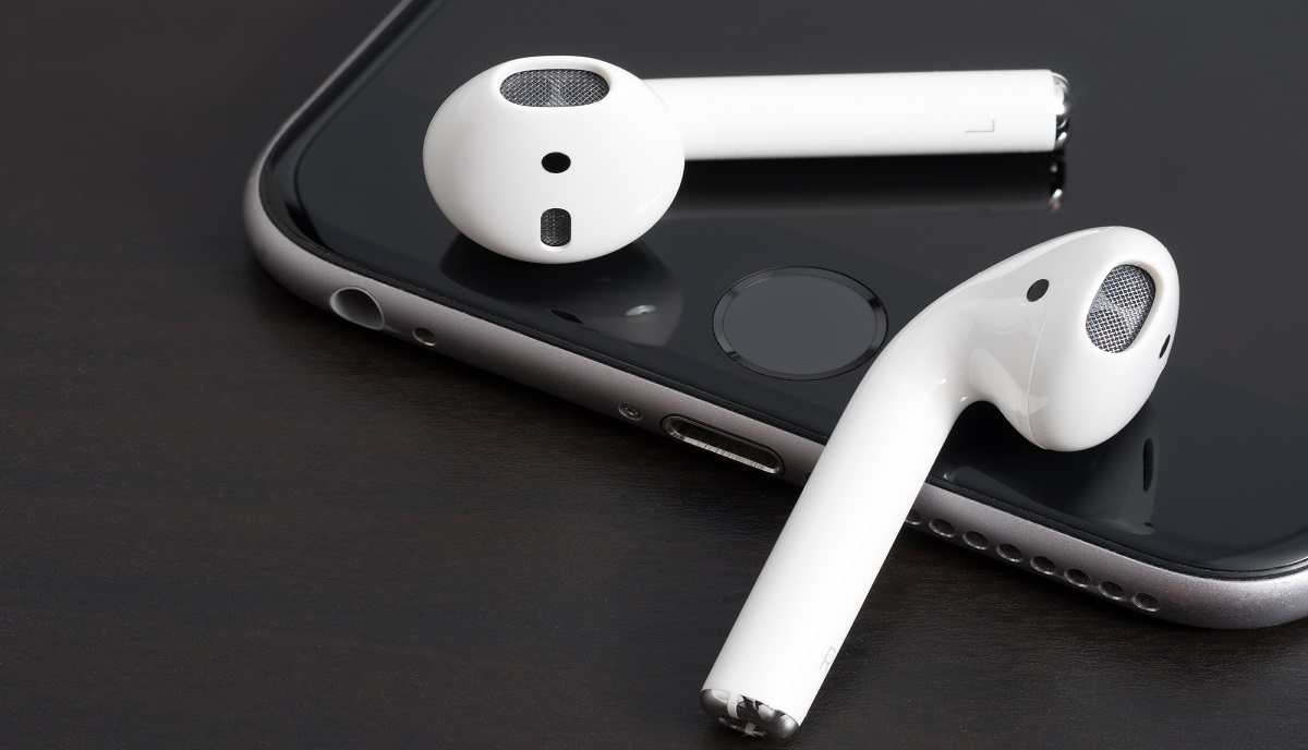 Apple May Be Working On Cheaper &quot;AirPods Pro Lite&quot; Report