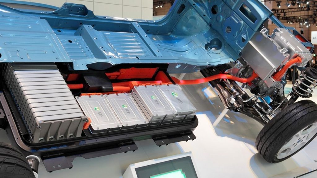 Here's Everything You Need To Know About Electric Car Batteries