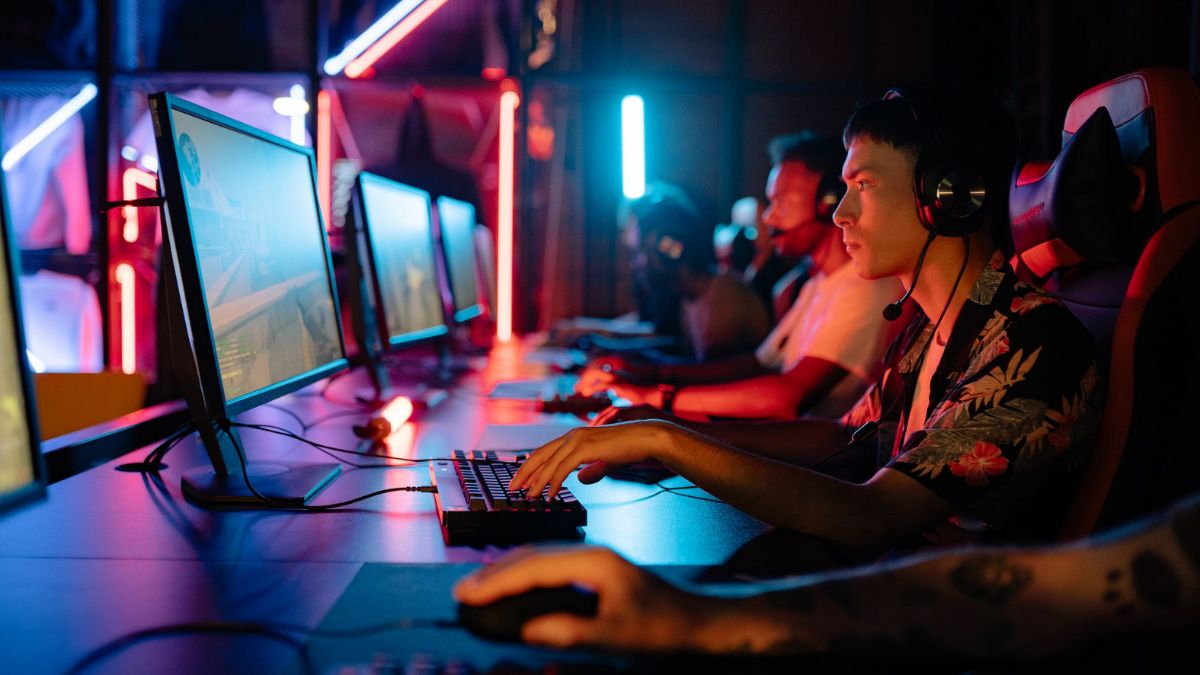 how to start your own esports team