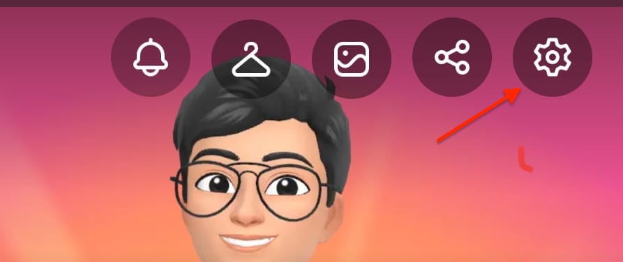 Screenshot of the Settings icon in Snapchat to turn off the activity status