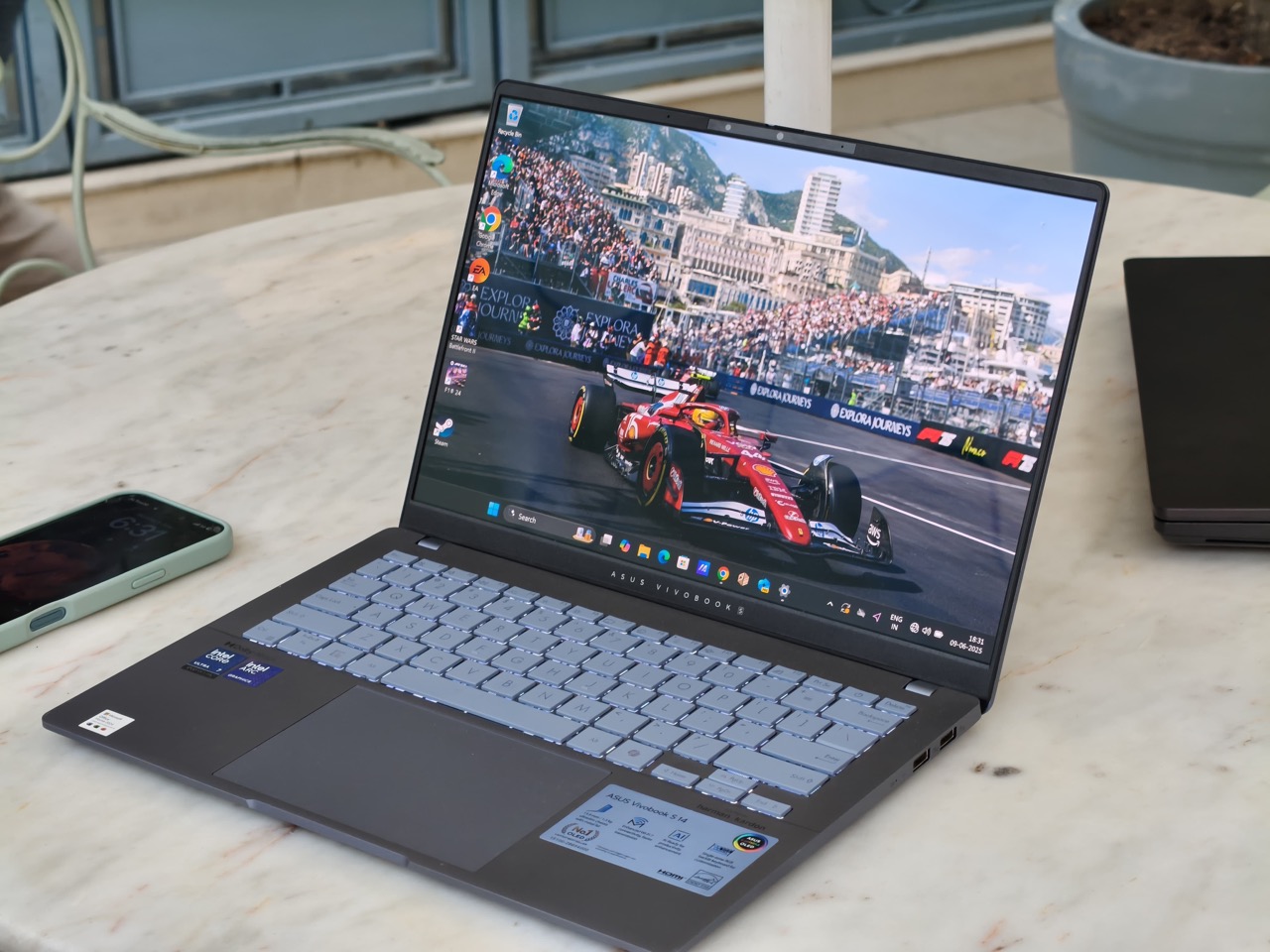 Featured image of the Asus Vivobook S14 OLEd