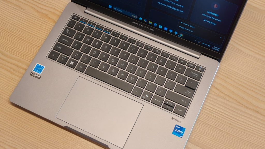 Image of the keyboard on Asus ExpertBook P3