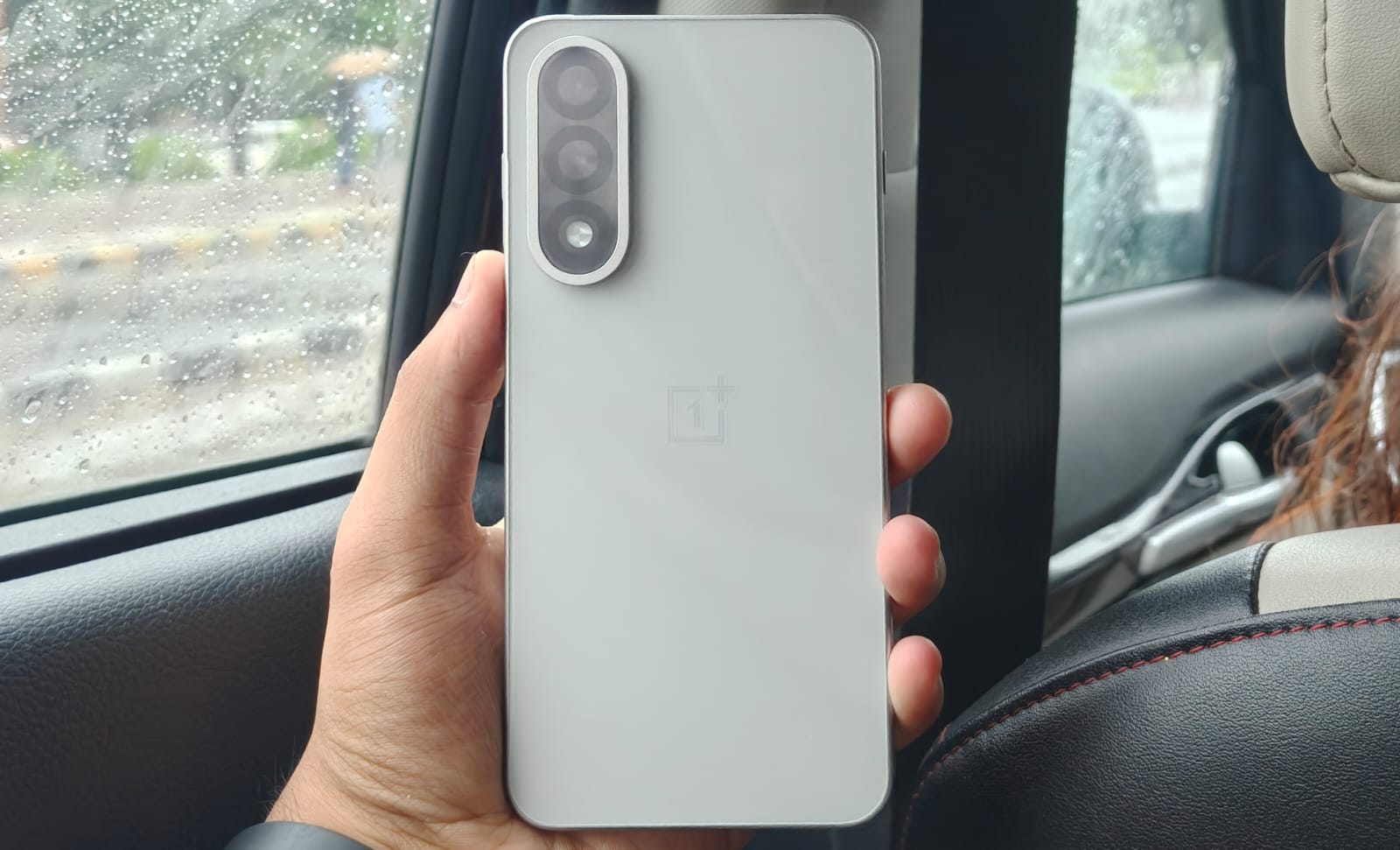 OnePlus Nord 5 Featured image