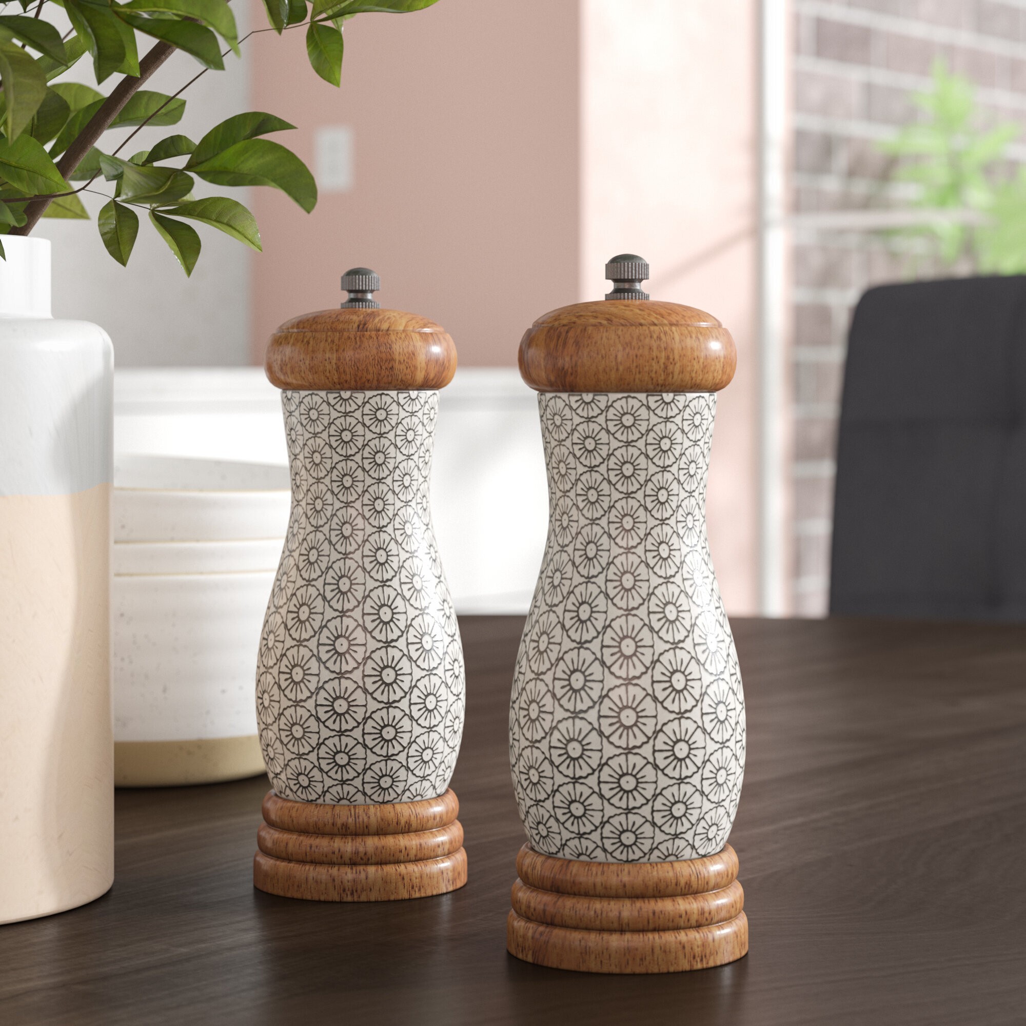 How To Choose Salt & Pepper Shakers & Mills Foter
