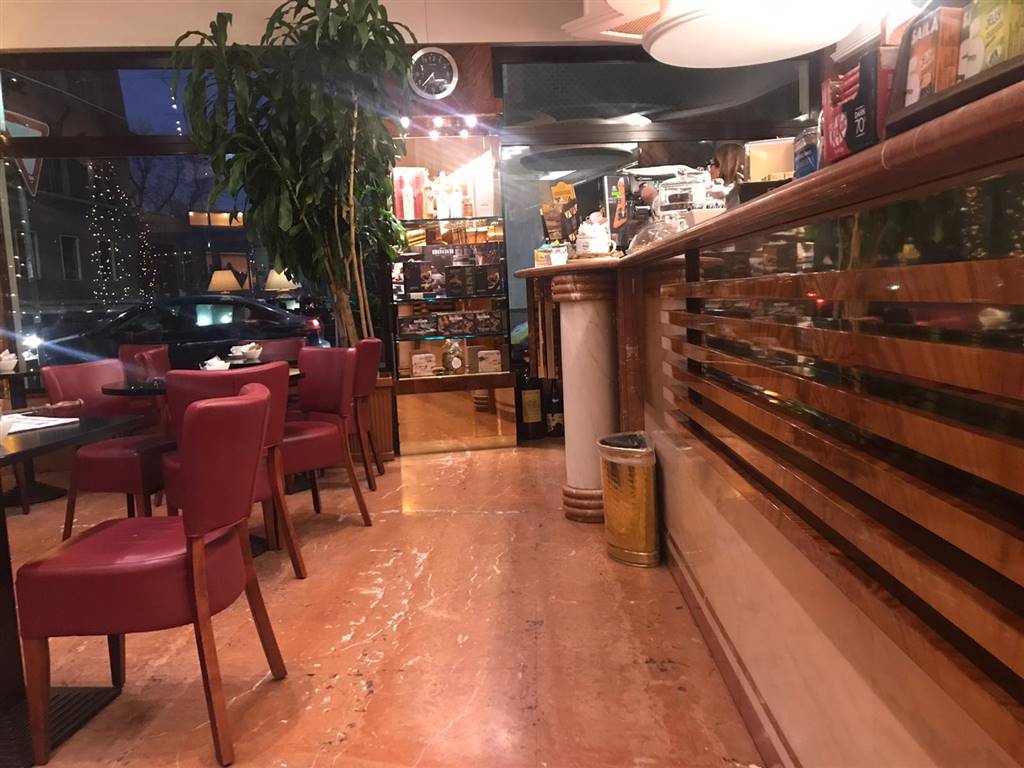 Attività Commerciali Bar E Tabacchi In Vendita A Milano | Pcase.it 768_x_1024_jpg