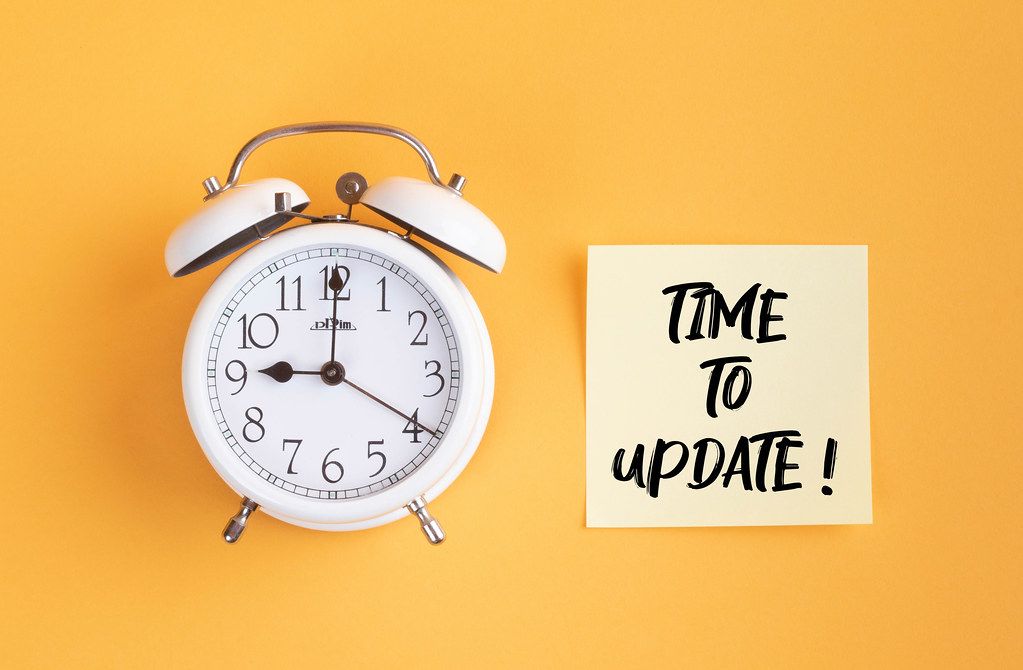 Alarm clock with handwritten text Time for Changes Creative Commons