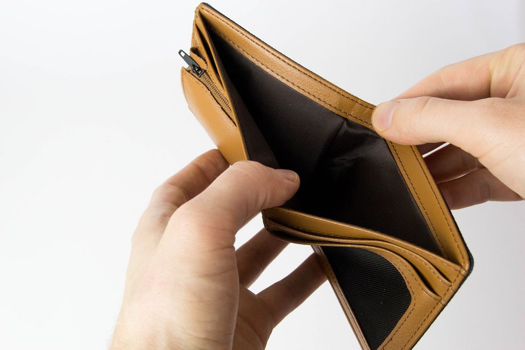 Bitcoin wallet with euro coins Creative Commons Bilder