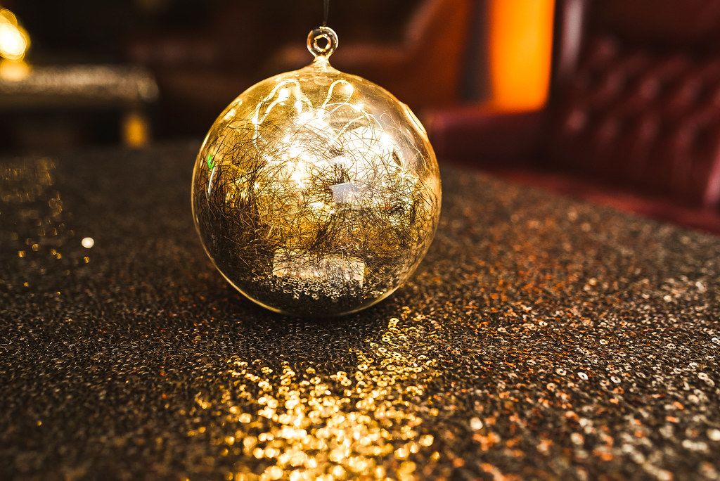 Glitter Golden Decor Ball On The Table Creative Commons Bilder
