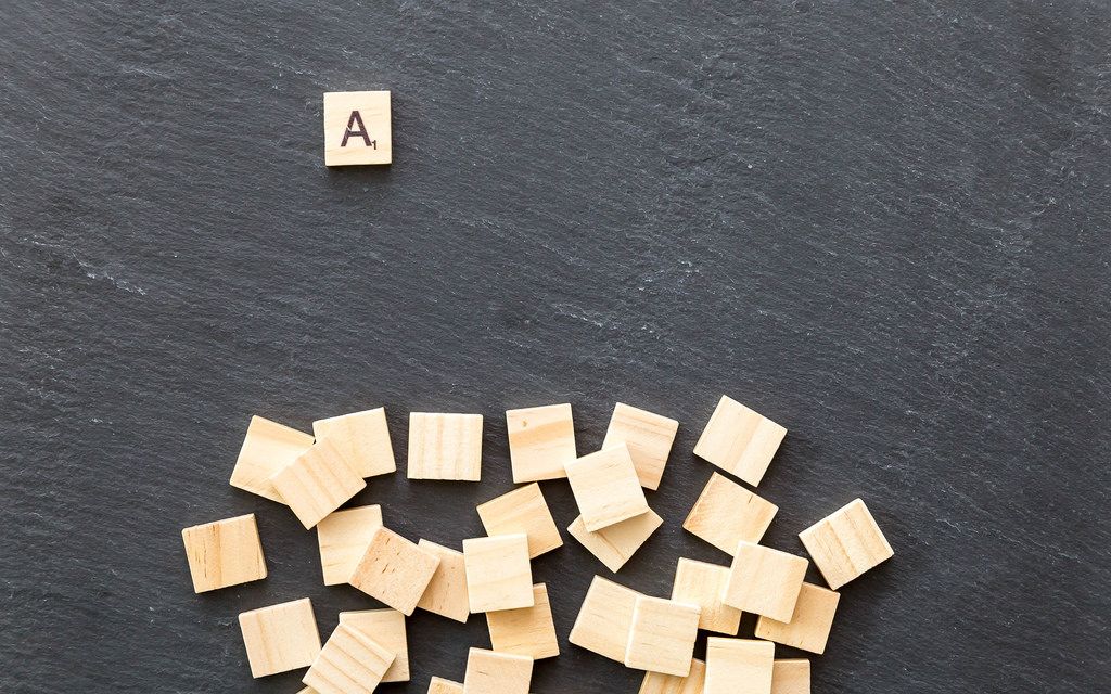 HolzScrabble auf Schieferplatte Creative Commons Bilder