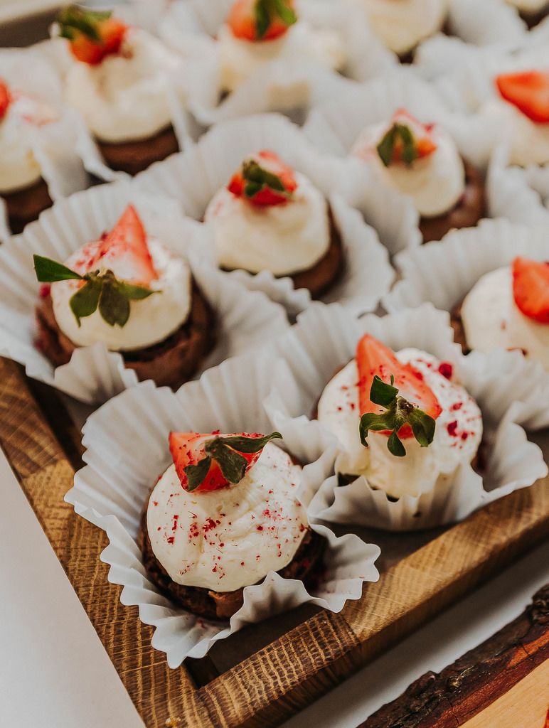 Little Cream Cupcakes Creative Commons Bilder