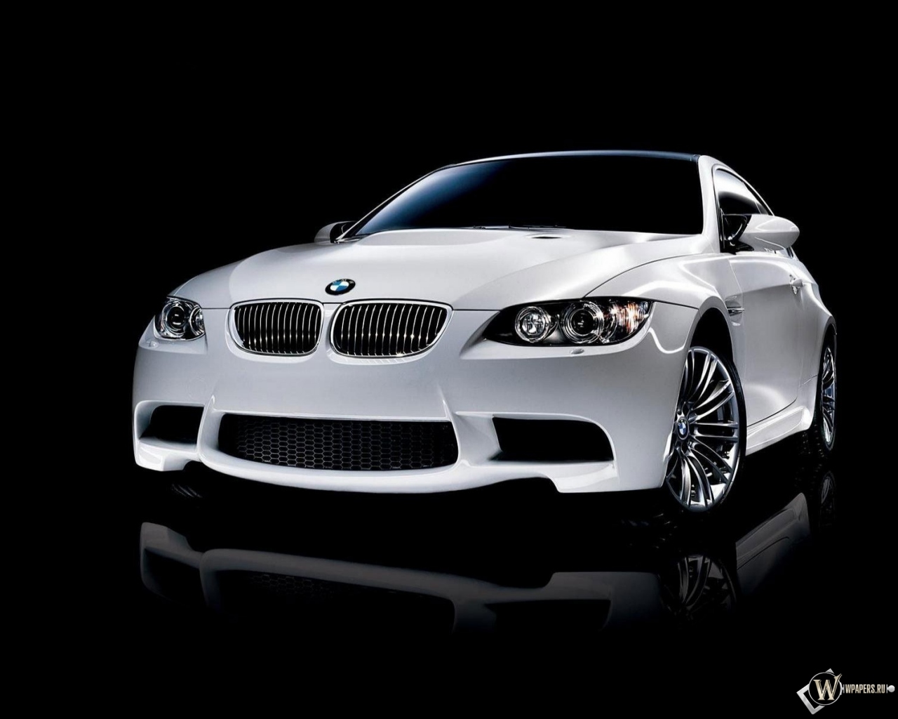 Скачать фотообои для рабочего стола white BMW wallpapers, обои для рабочего стола бэха, скачать