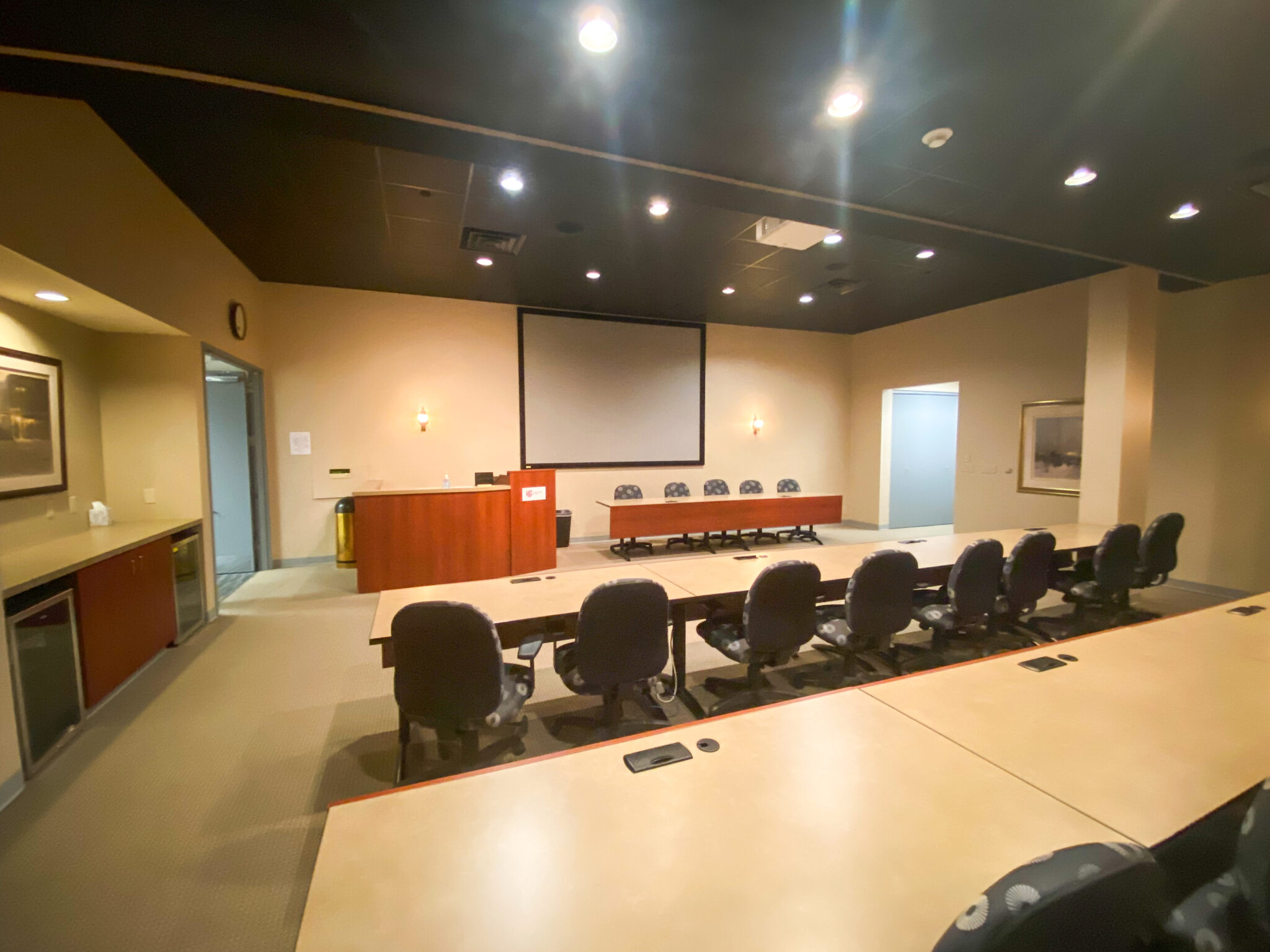 PEWAUKEE OFFICE BUILDING SUBLEASE Founders 3 Real Estate Services