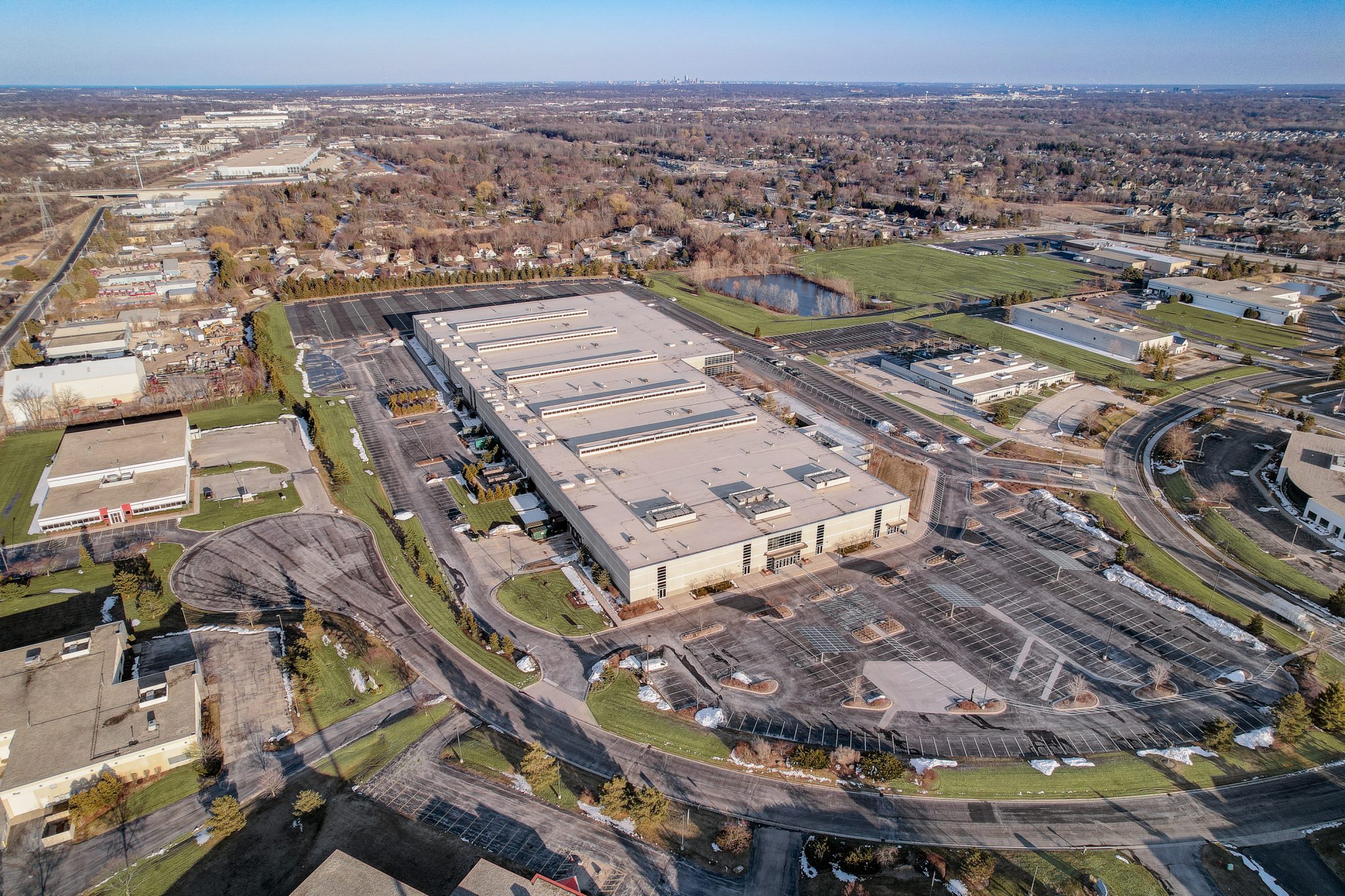 BEST IN CLASS INDUSTRIAL FACILITY Founders 3 Real Estate Services