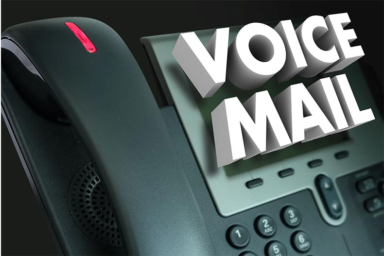 How Businesses Can Benefit From Ringless Voicemail And Mass Text