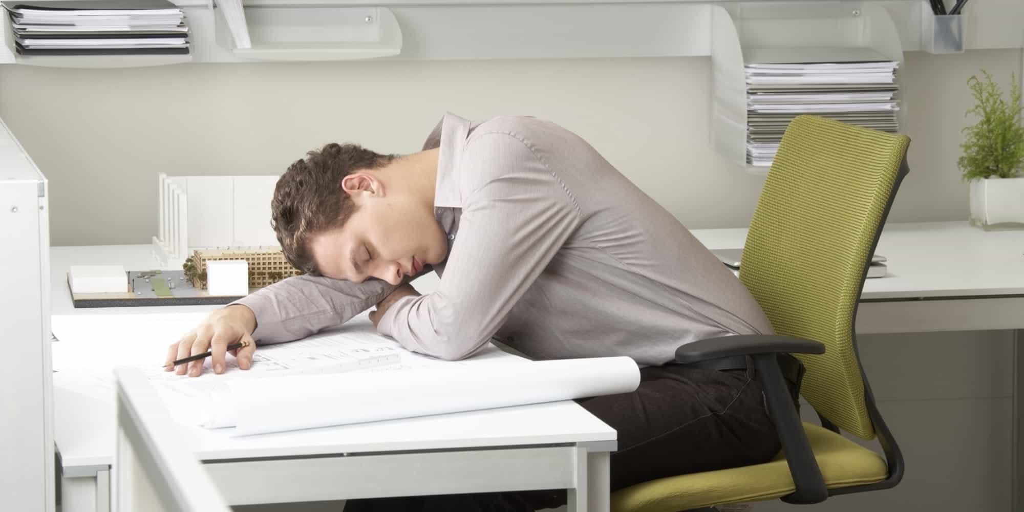 5 Hacks to Turn Napping Into Your Next Secret Superpower Foundr