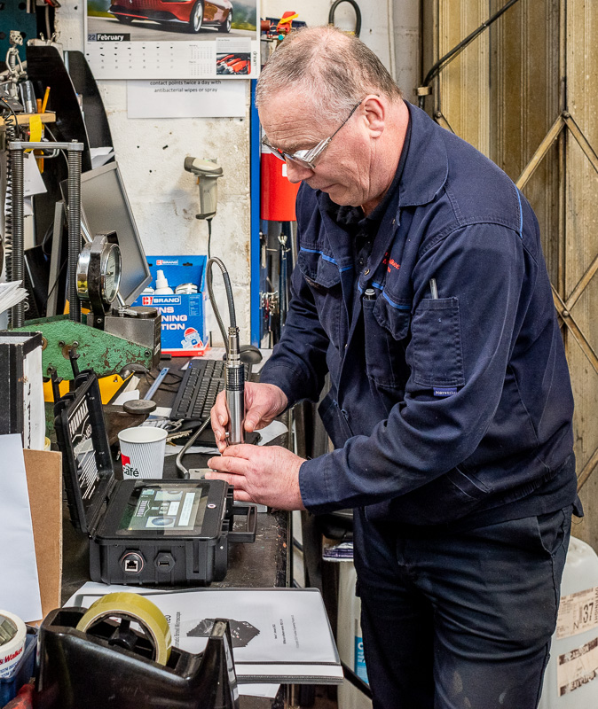 Gallery Foundrax Precision Hardness Testing Machines