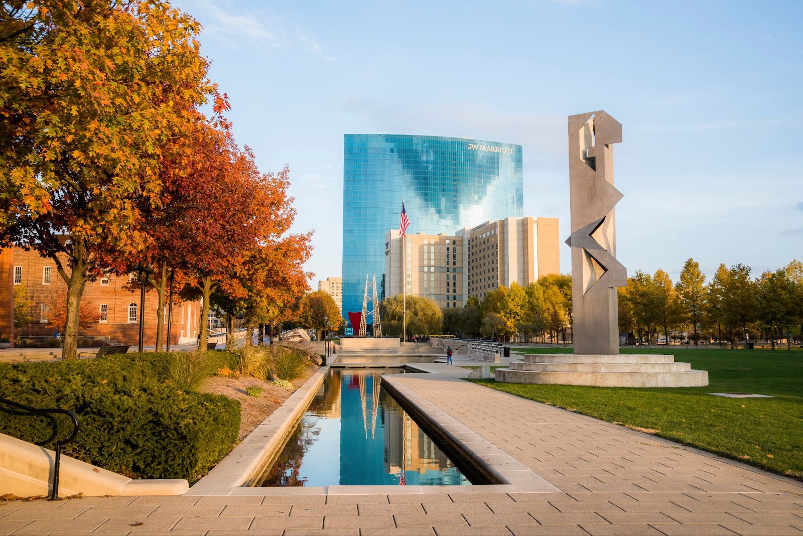 5 Entertaining Things To Do In Indianapolis Fountain Square Theatre