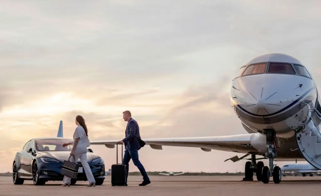 Four Corners • Charter Management Business Aviation