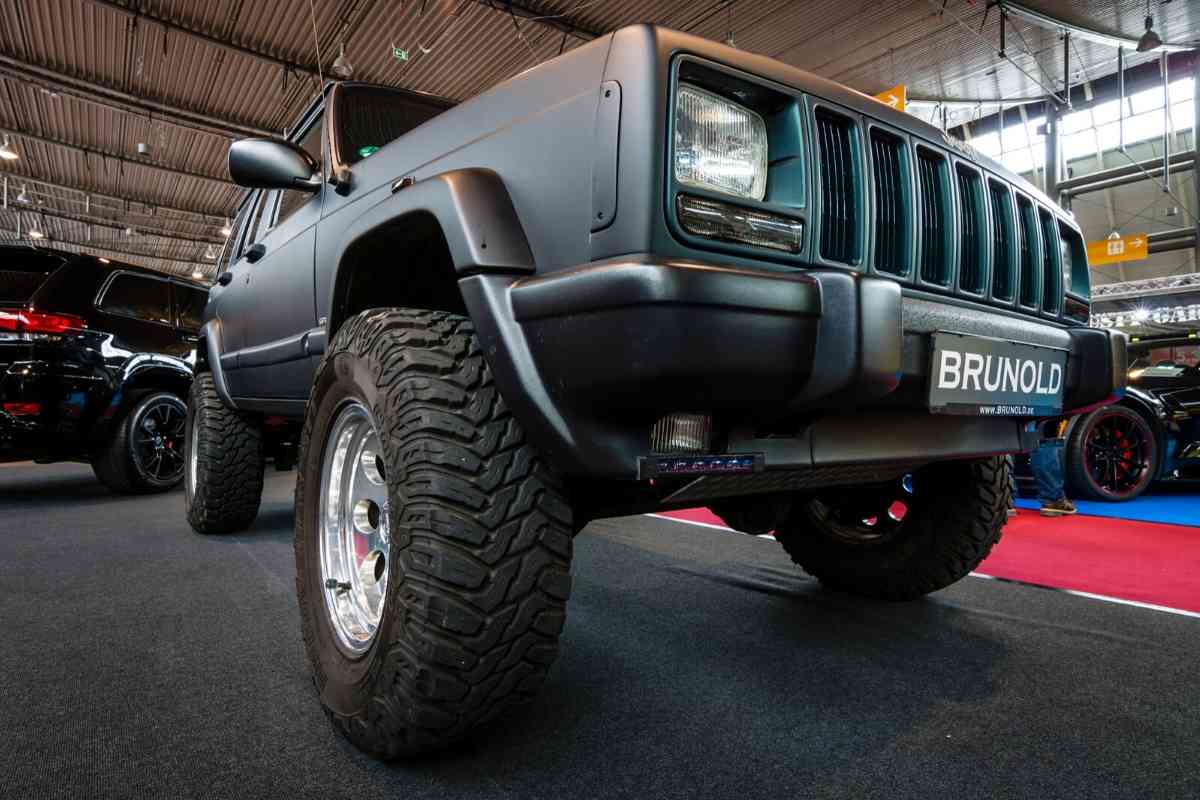 How Long Do Stock Jeep Tires Last? Four Wheel Trends