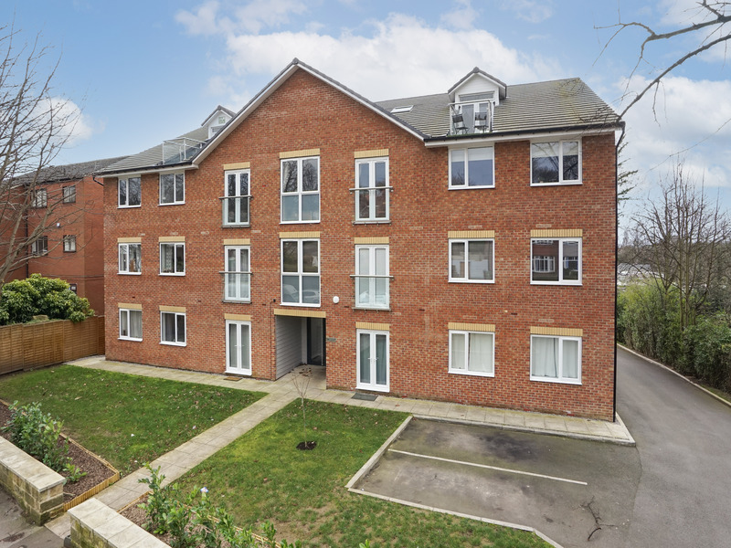Flat 6, Mansion View, Chapel Allerton, LS7 Fowler & Powell Estate